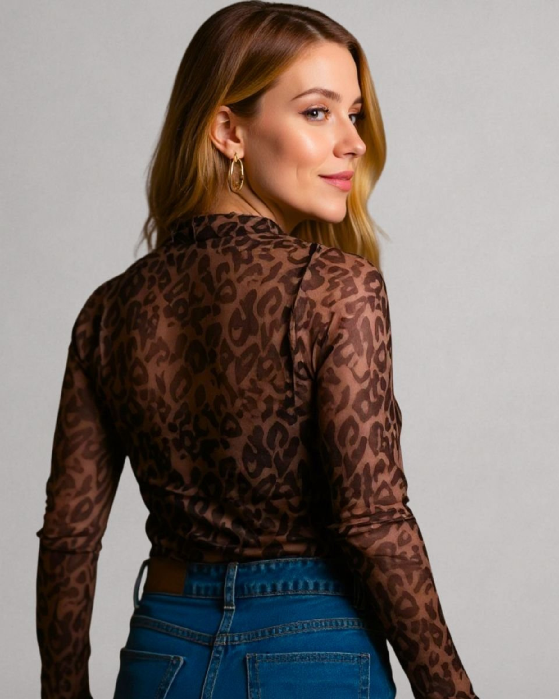 Camisa Tule Manga Longa Luxo Tendência- Estampa Onça